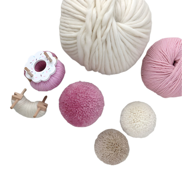 donut pom pom maker medium