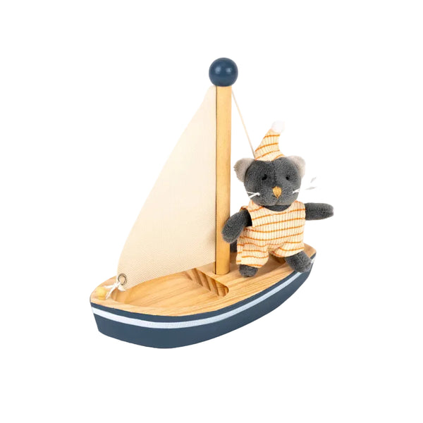 malo the cat in a boat