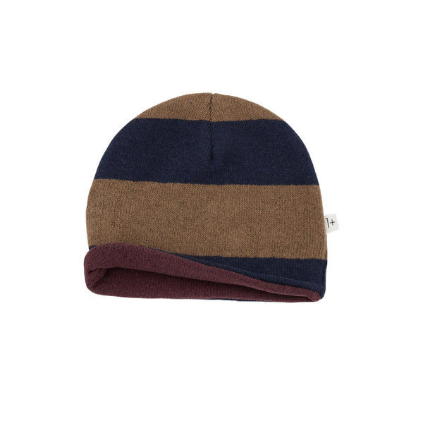 1+ in the family beanie castagna