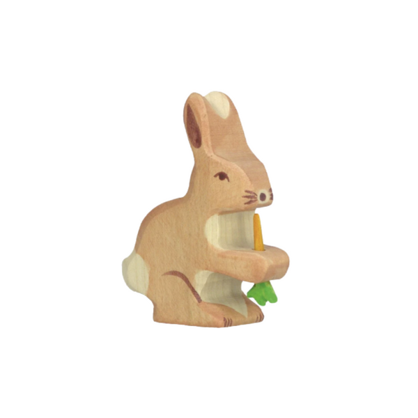holztiger rabbit with carrot