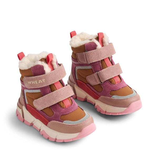 wheat lucka tex winter rose powder