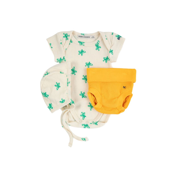 bobo choses hopping frog all over baby gift set