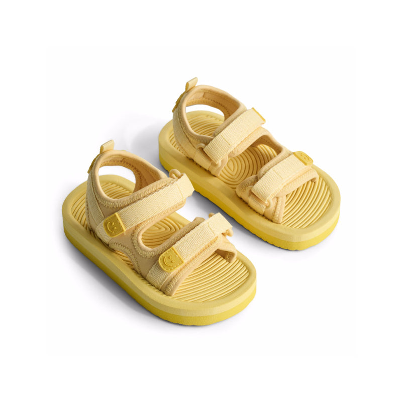 molo zola sandals banana light