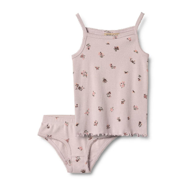 Floral-patterned camisole and underwear 