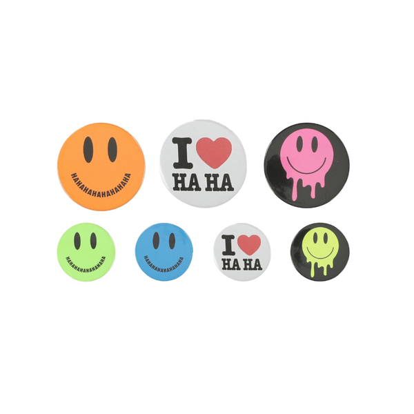 caroline bosmans i love haha button pins