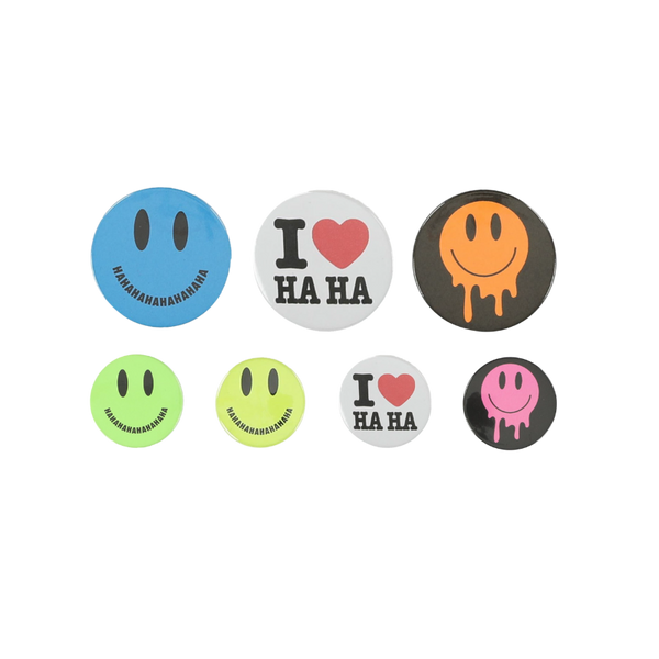 caroline bosmans i love haha button pins blue