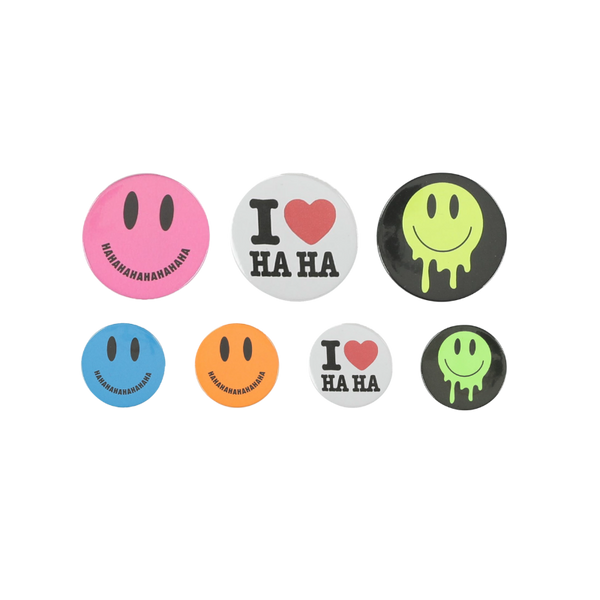 caroline bosmans i love haha button pins pink