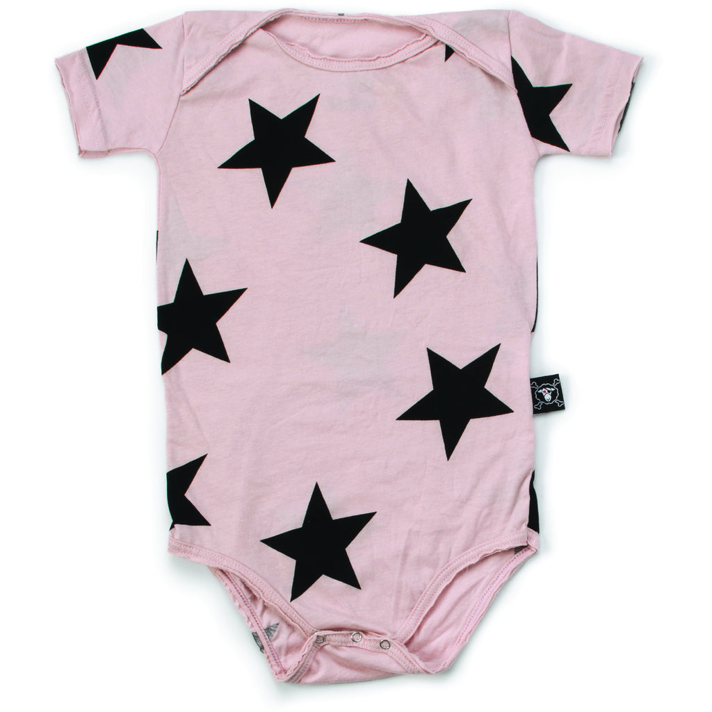 nununu star onesie powder pink - kodomo